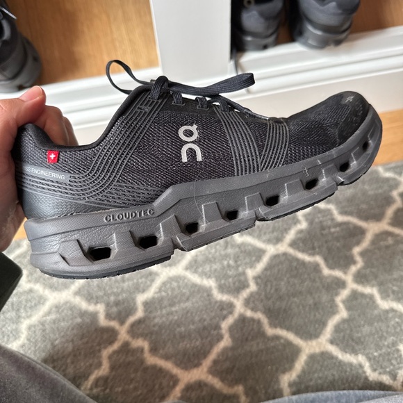 On Cloud 5 (2023-2024) Running shoe - Picture 3 of 6